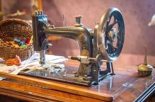 爆料踩缝纫机视频大全,视频大全带你领略缝纫艺术魅力